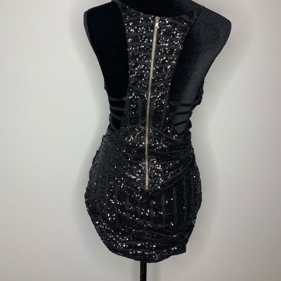 Mini  black sparkly dress with black sequence - Picture 4 of 8